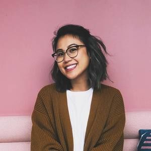 Meet your Posher, Sylvia